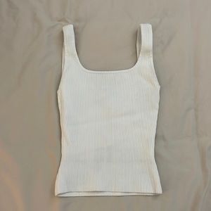 ARITZIA BABATON RIBBED TANK